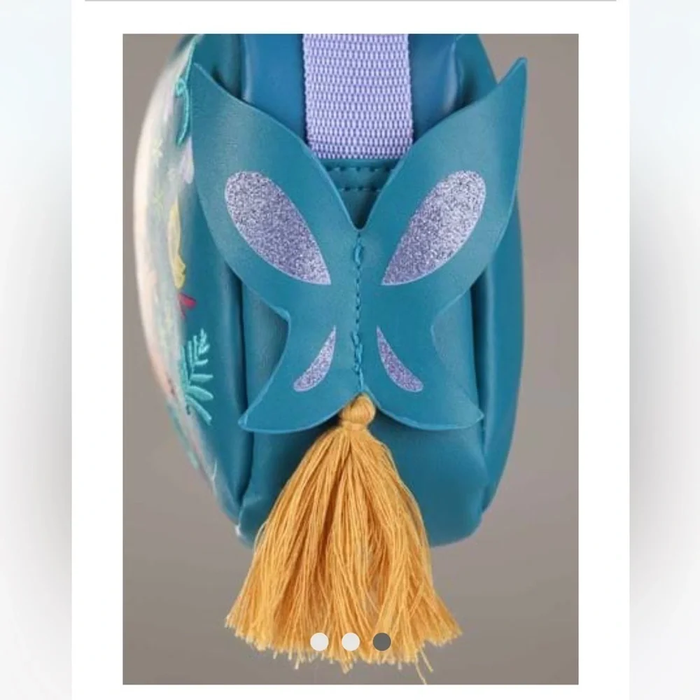 💜💙NWT-Encanto Blue Crossbody Purse with Long Strap💙💜